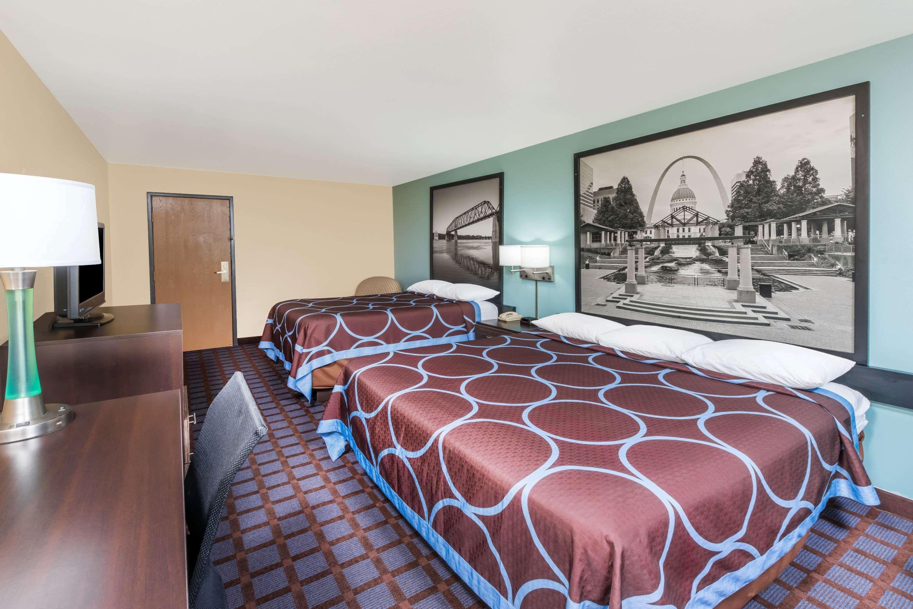 Super 8 By Wyndham Okawville Exterior photo